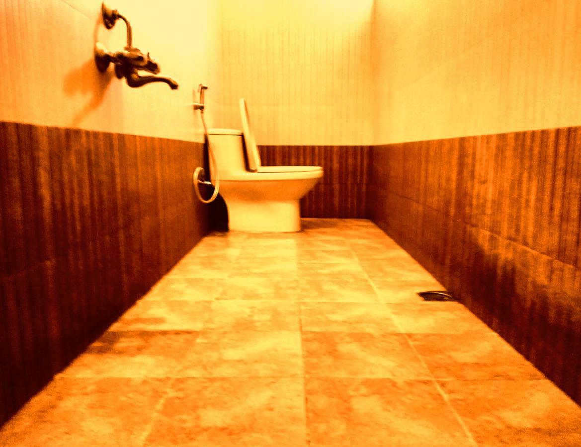 Hotel Royal Nest Vandiperiyar Exterior photo