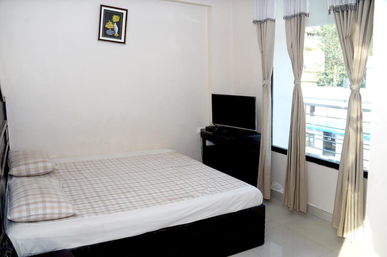 Hotel Royal Nest Vandiperiyar Exterior photo